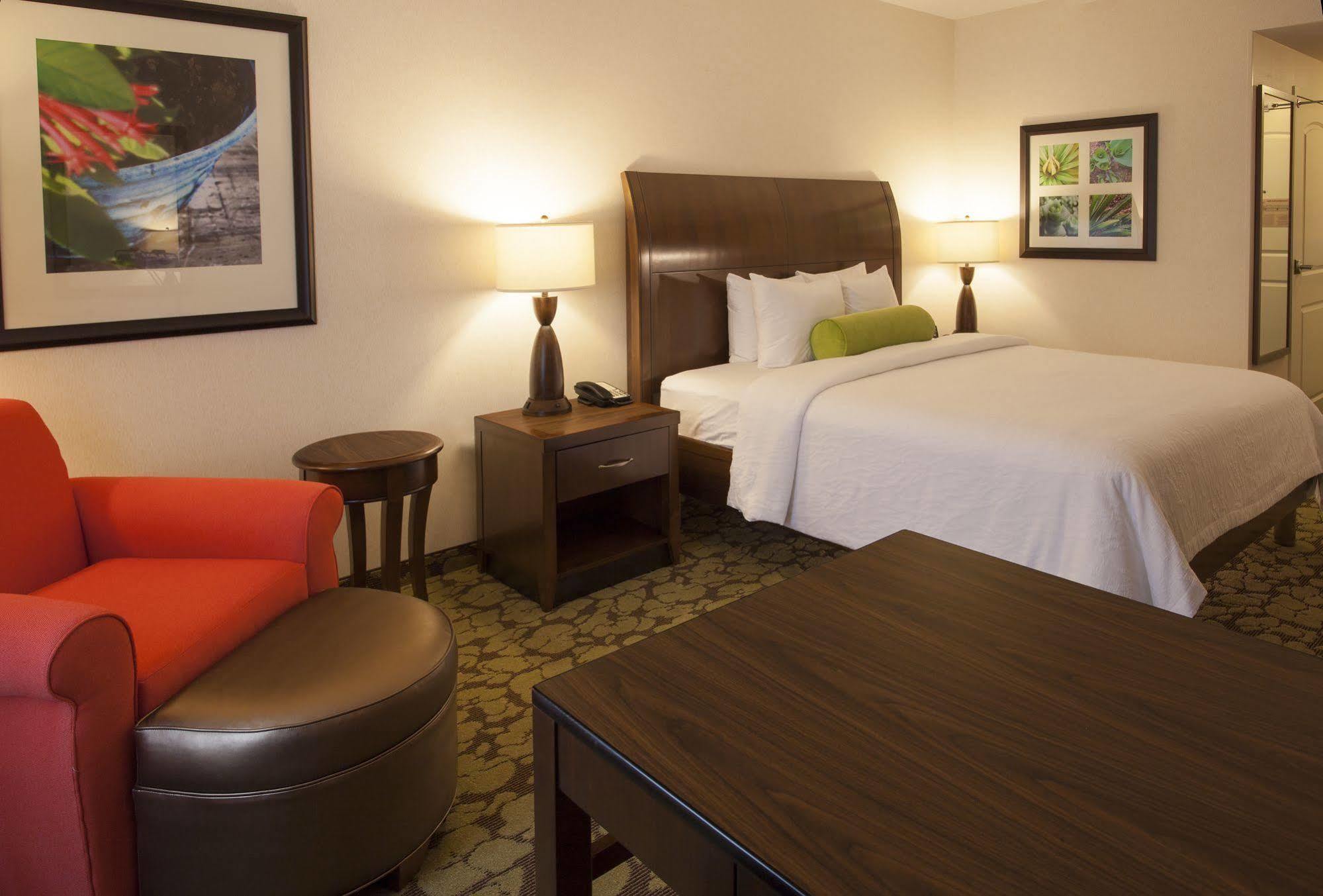 Hilton Garden Inn Valley Forge/Oaks Dış mekan fotoğraf