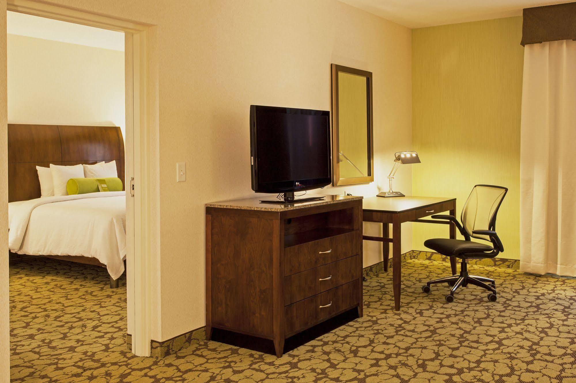 Hilton Garden Inn Valley Forge/Oaks Dış mekan fotoğraf