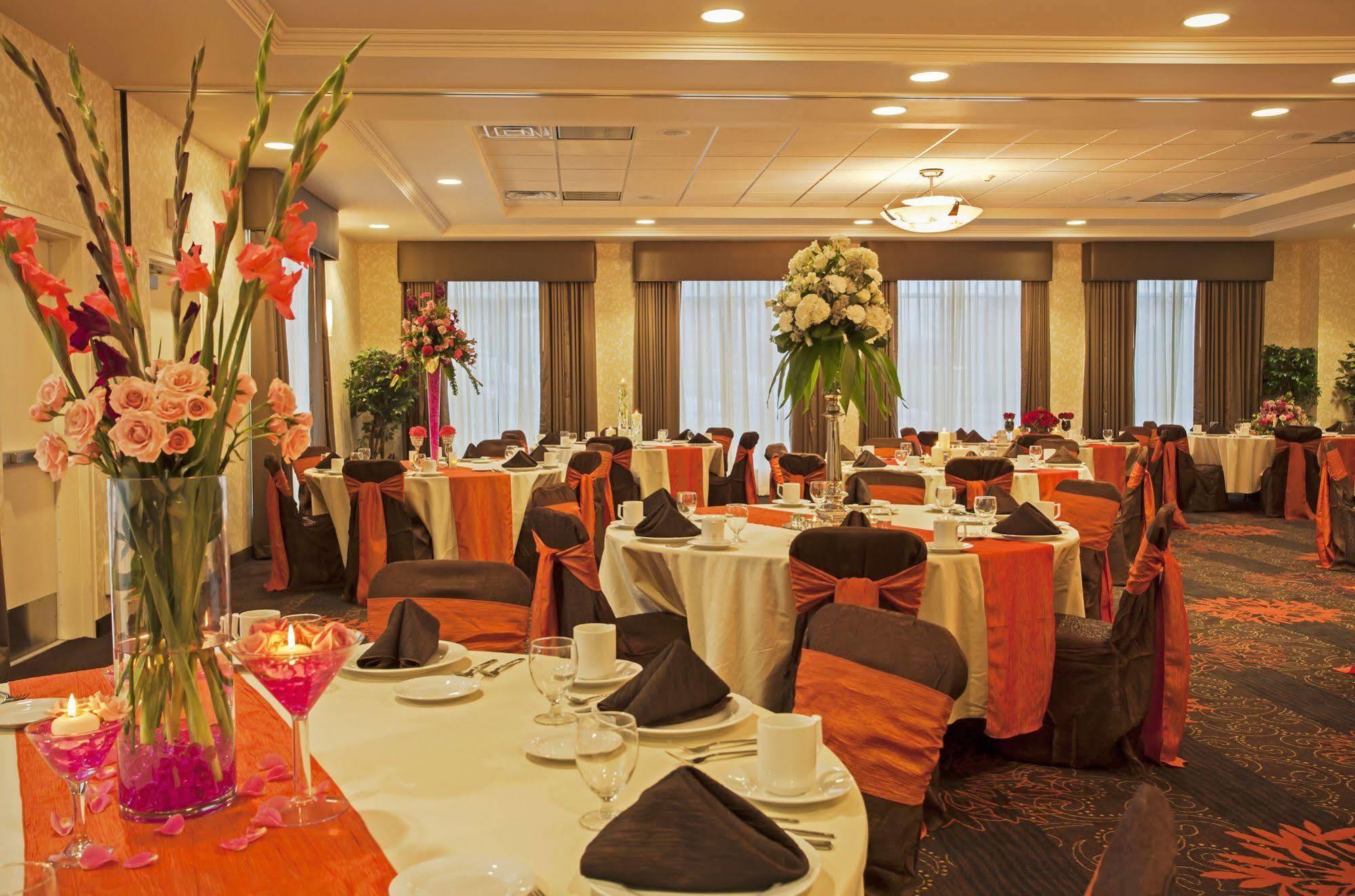 Hilton Garden Inn Valley Forge/Oaks Dış mekan fotoğraf